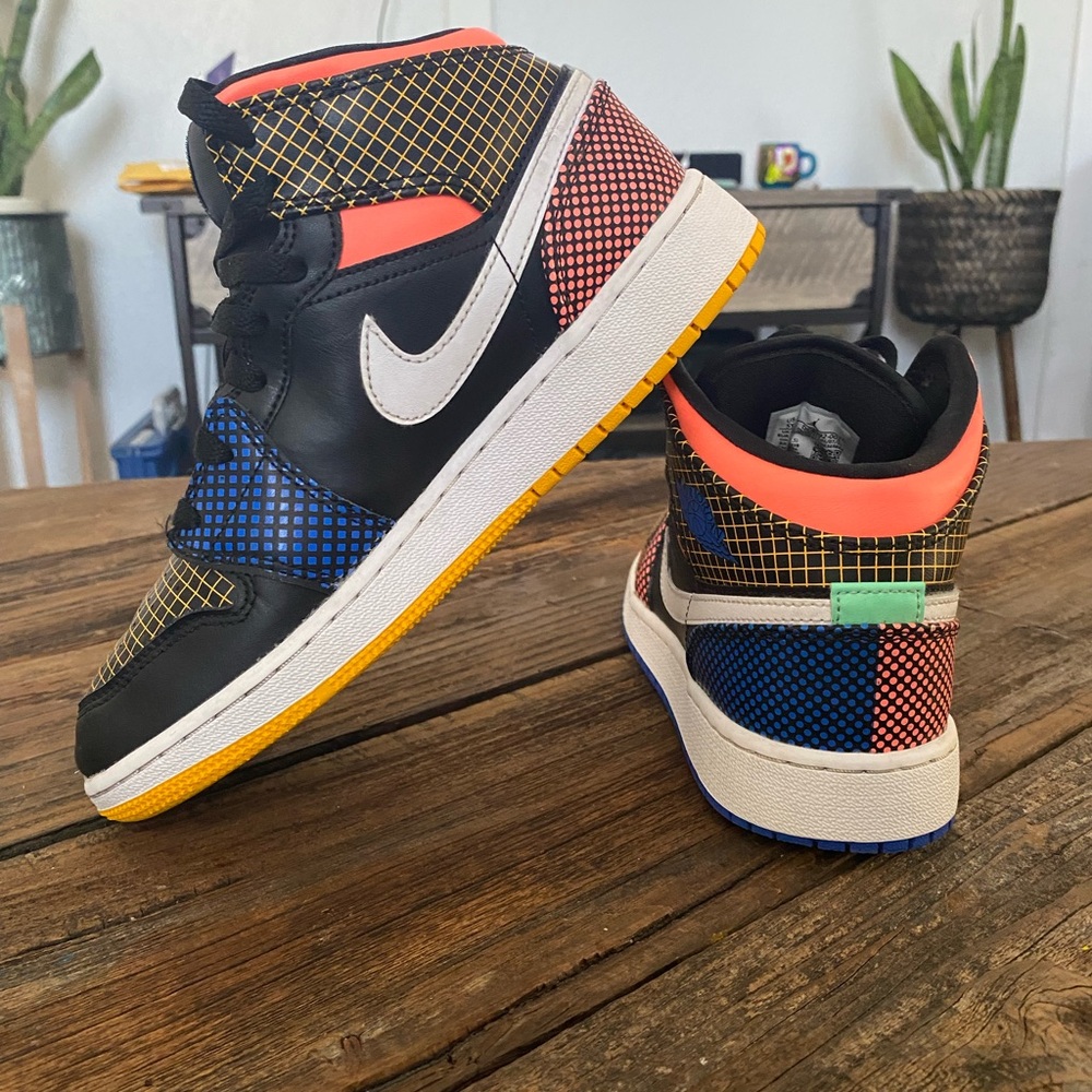 Air Jordan 1 mid GS Multicolor